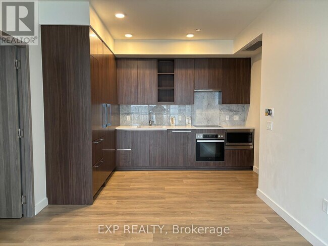 Photo - 95 McMahon Dr Unit 2709