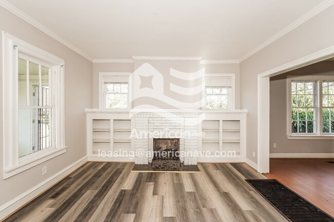 Photo - 3260 Balsam Ave SW