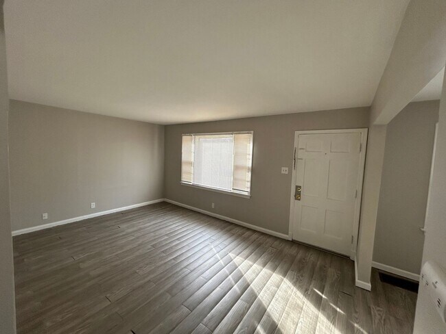 Photo - Comfort & Convenience on Cloverdale