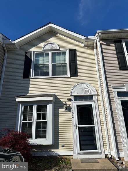 Building Photo - 202 Fieldstone Ln Rental
