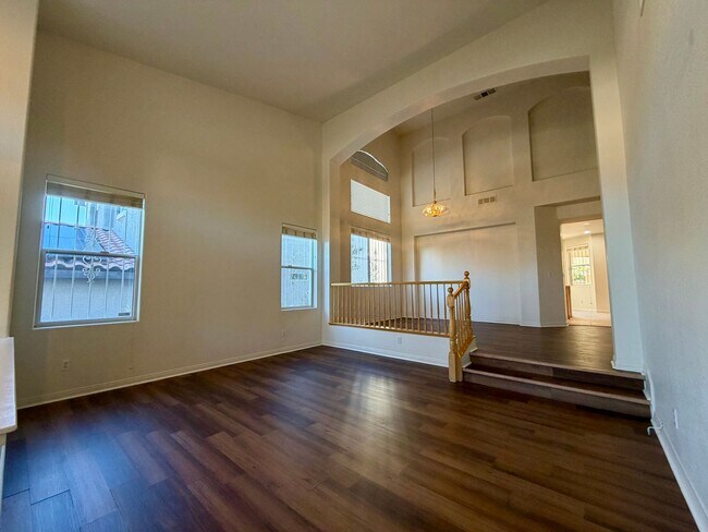 Photo - Lovely, large 4 bedroom