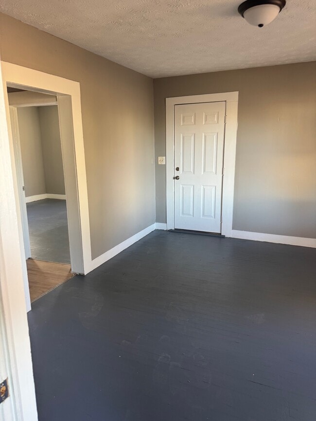 Photo - 2931 Gurnee Ave