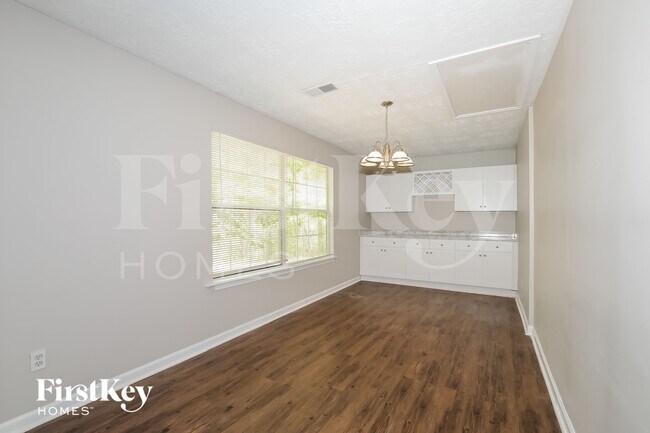 Photo - 20 Mildred Ln