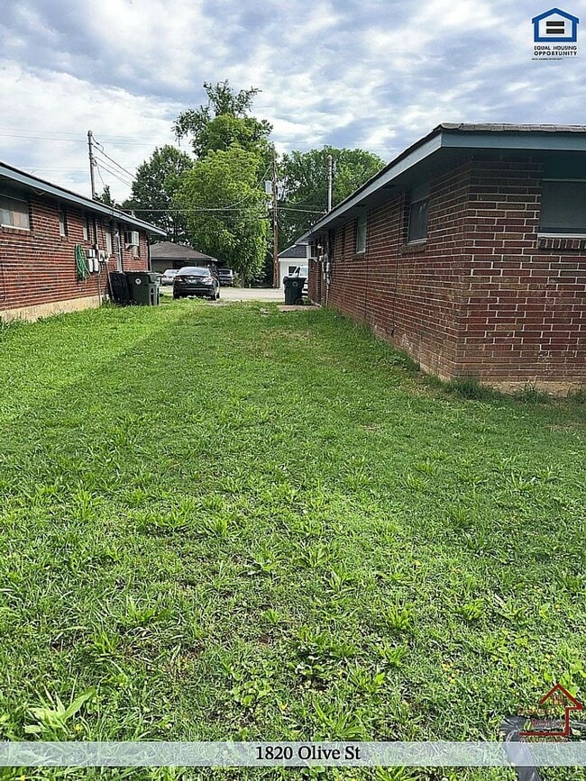 Photo - 1820 Olive St