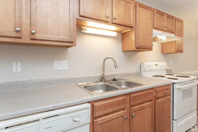 Photo - Woodland Ridge