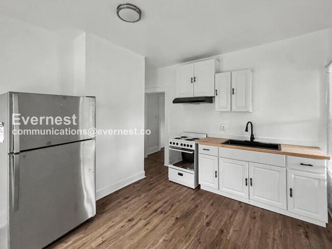 Photo - 1515 36th Pl N