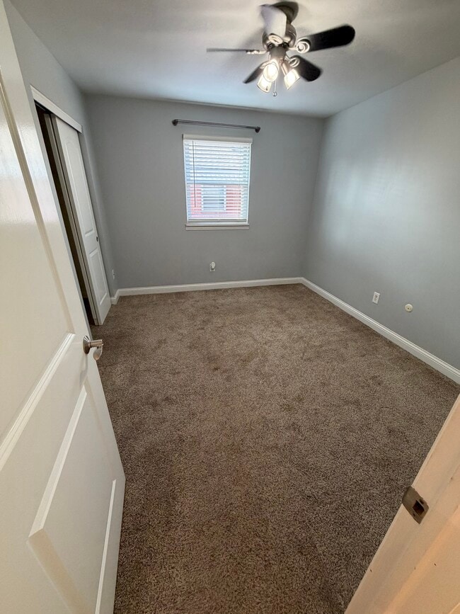 Photo - 1397 Broadview Ave Unit 16