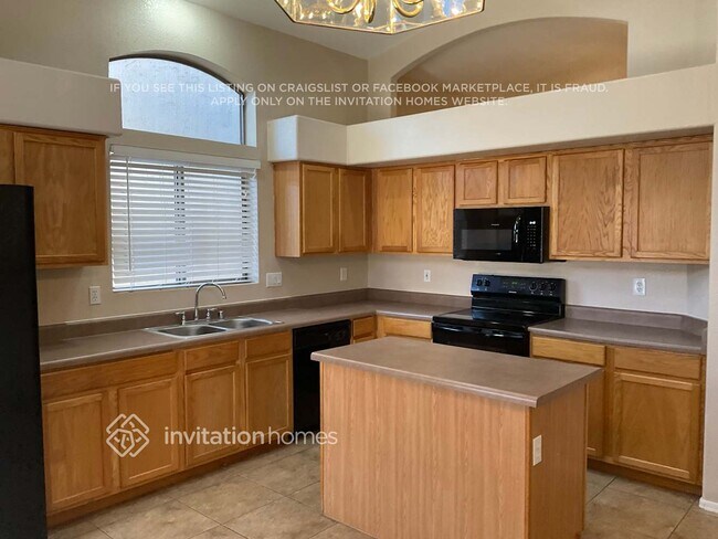 Photo - 8370 W Salter Dr