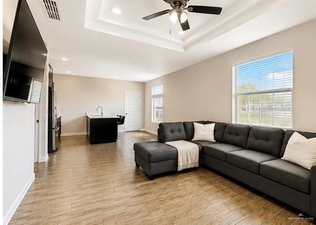 3308 Wolf Crk Ave Unit 1