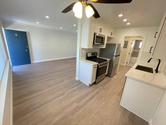 1549 S. Westgate Ave.