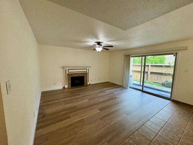 Photo - 2/2 Condo in Orangevale Unit 153