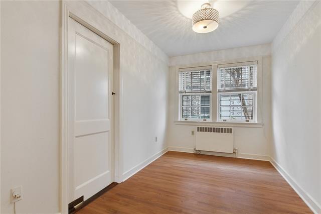 Photo - 1586 Jefferson Ave