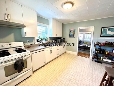 Photo - 65 Willow Ave Unidad 2