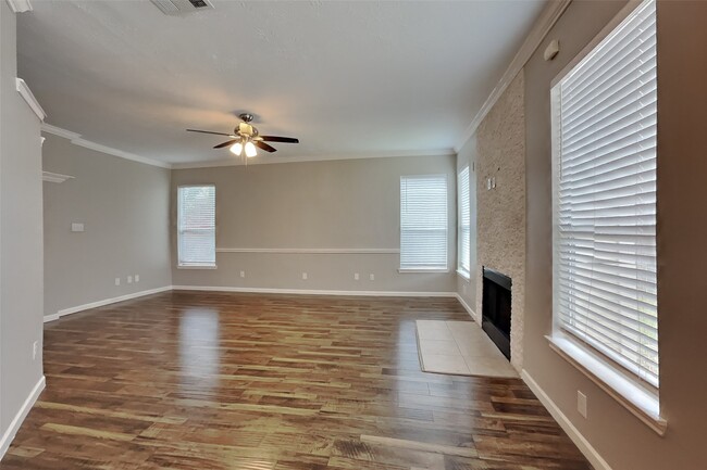 Photo - 10051 Rio Bravo Rd