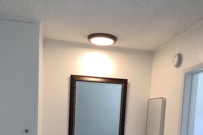 Photo - 4931 Romaine St Unit 12