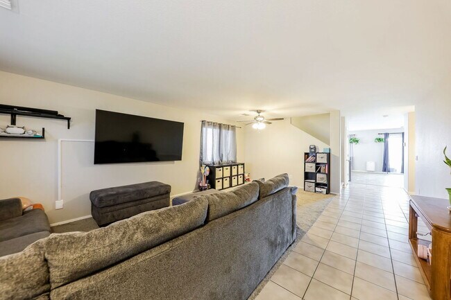 Photo - 5945 N 73rd Dr