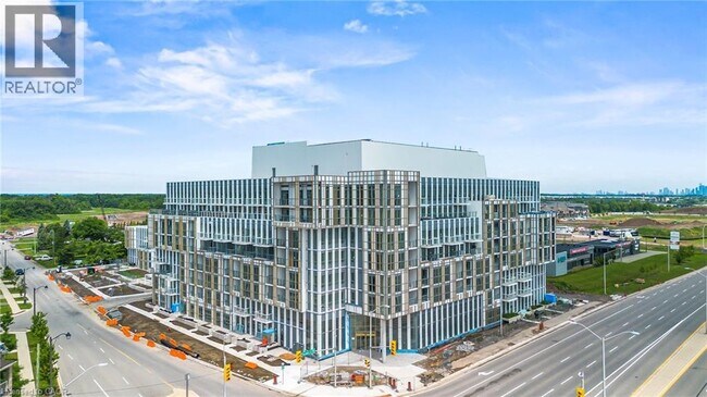 Photo - 1005 Dundas St E Unité 150