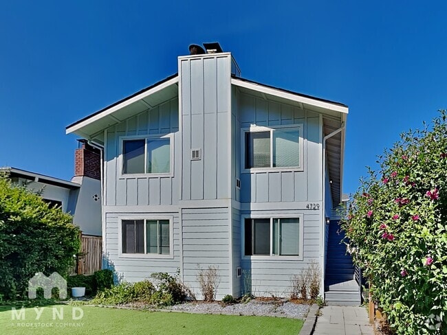 Building Photo - 4729 Delridge Wy SW Rental
