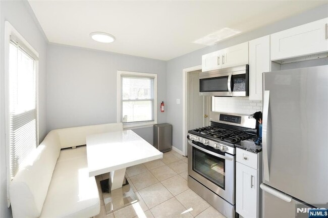 Photo - 483 Mt Prospect Ave