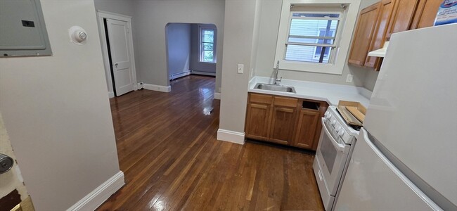 Building Photo - 44 Estes St Unit 17 Rental
