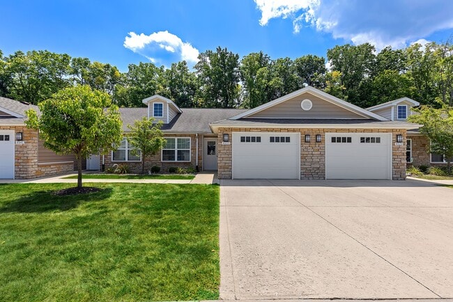 Building Photo - Redwood Noblesville Webster Drive