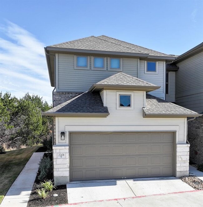 Photo - 2500 Forest Creek Dr