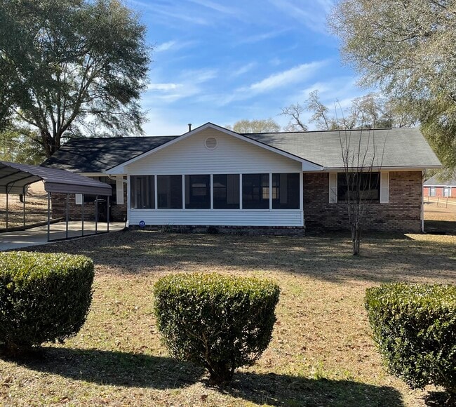 Photo - 430 Co Rd 445