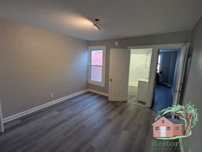 Photo - 1321 Birch St