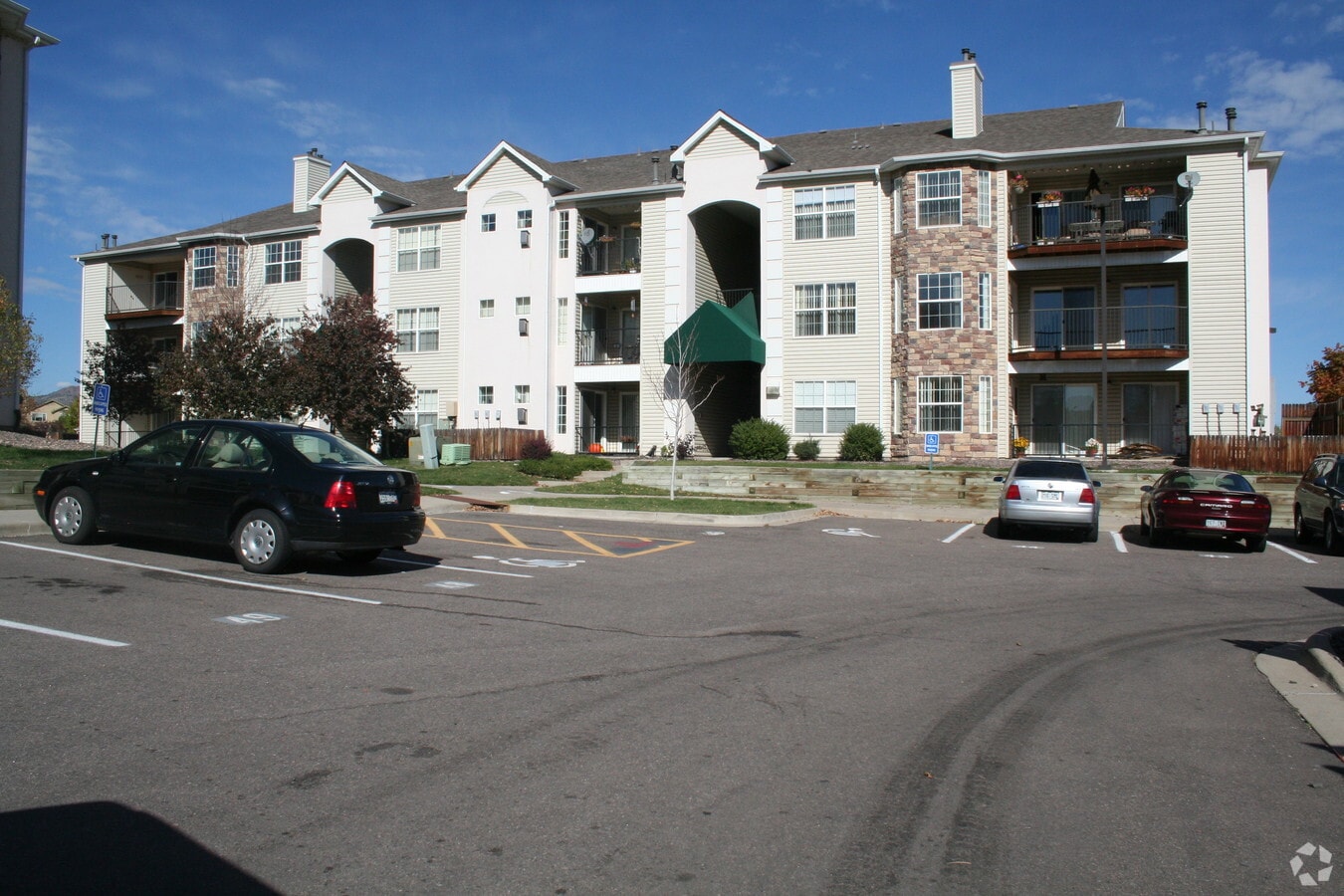Cambridge At The Foothills - Cambridge At The Foothills Apartments
