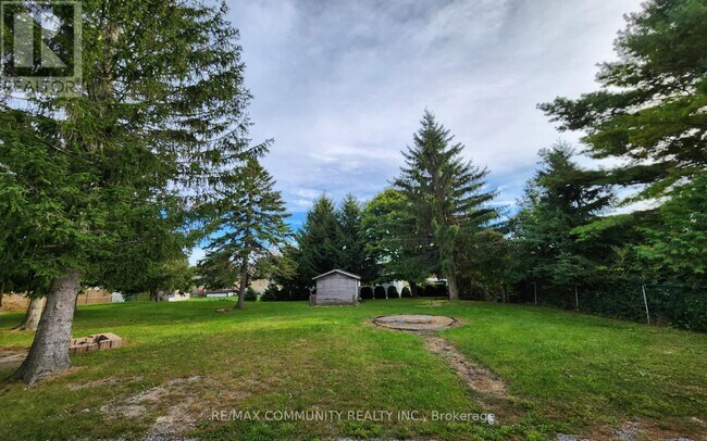 Photo - 23 Singleton St