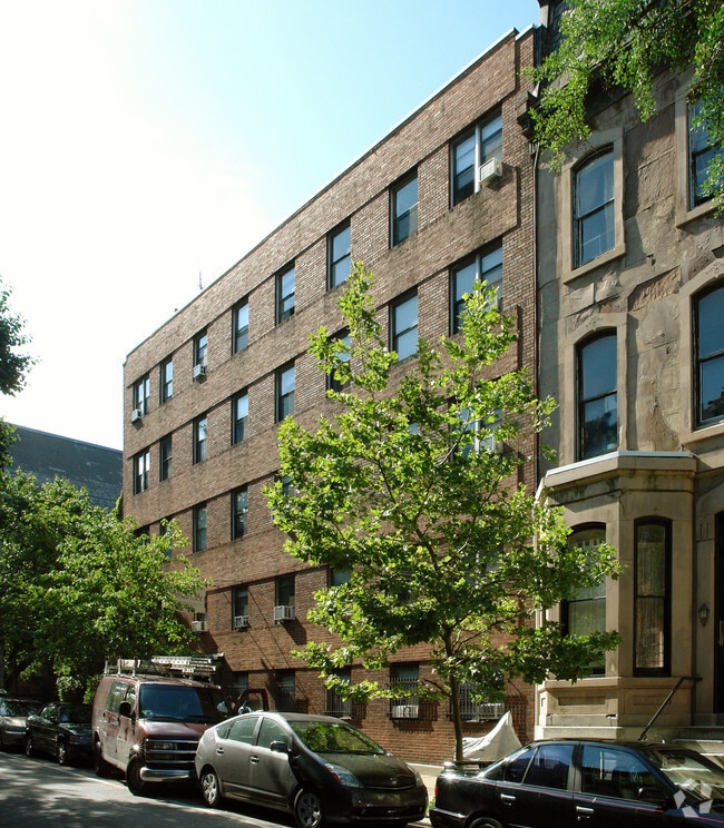 2220 Spruce St - 2220 Spruce St