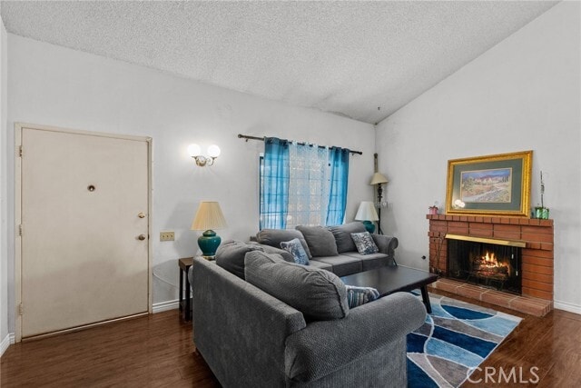 Photo - 663 Eston Pl