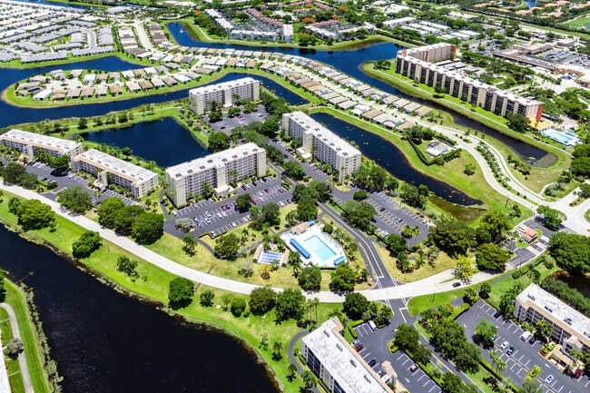 Photo - 7290 Kinghurst Dr Unit 607