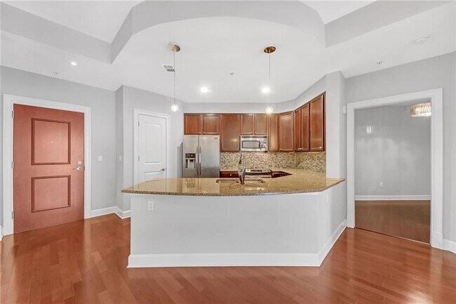 Photo - 200 River Vista Drive Unidad 718