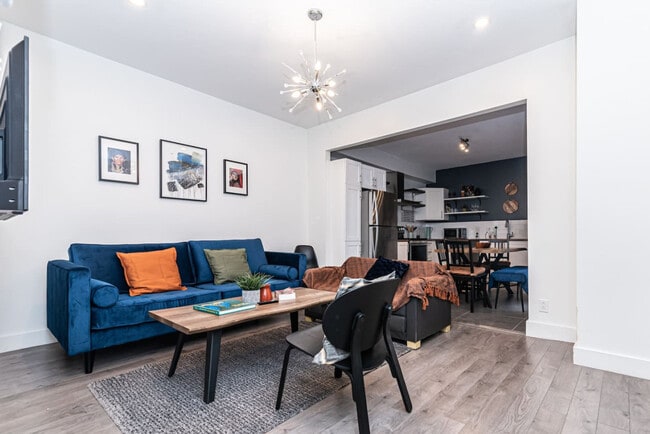 Photo - 4006 Rue Hochelaga Unit ID1061558P