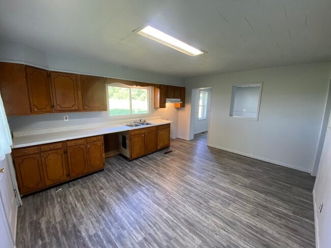 Photo - 19418 Newtown Rd