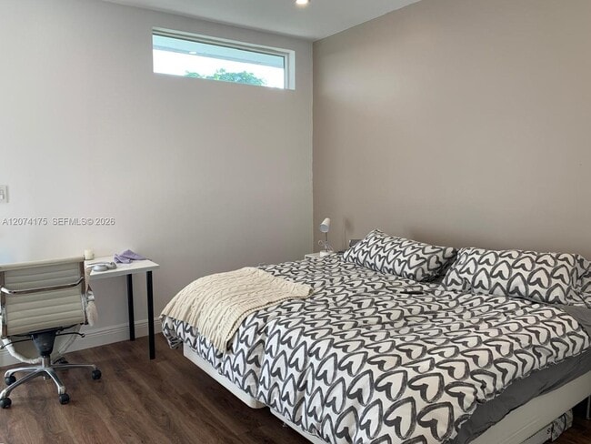 Photo - 14921 N Spur Dr Unit 1