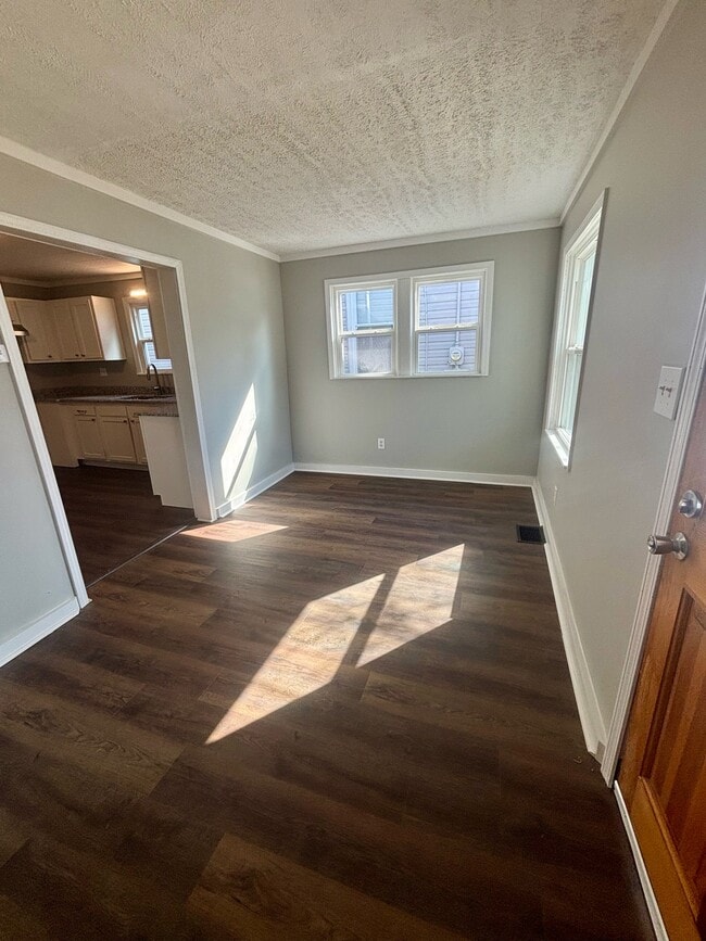 Photo - 3707 Powell Ave