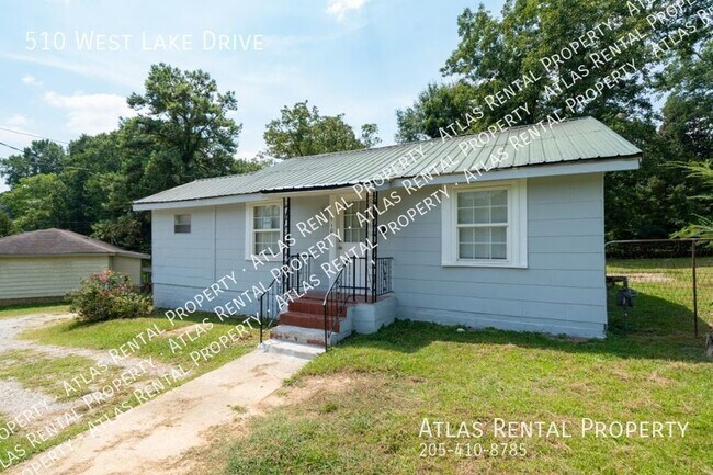 Photo - 510 W Lake Dr