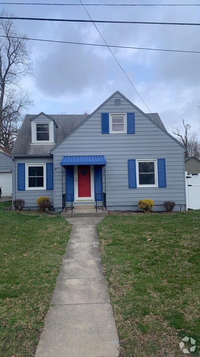 Building Photo - 9 Elsmar Ave Rental