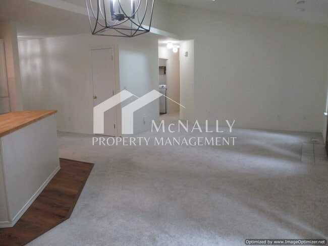 Photo - 1166 Leschi Dr