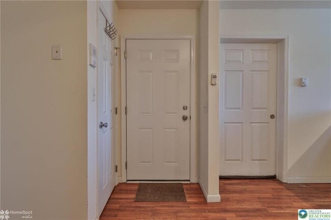 Photo - 328 Polk St Unit 1R