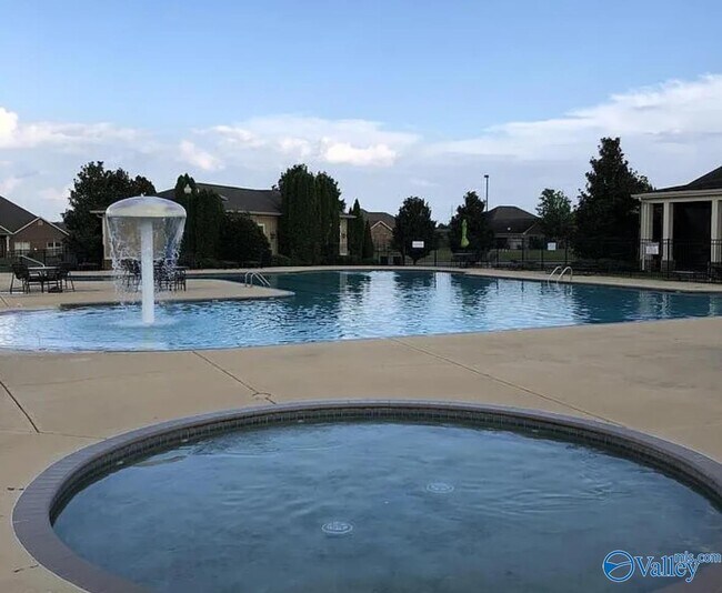 Photo - 103 Woodsbrook Pl SW