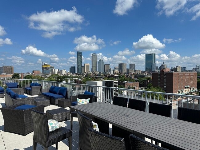 Photo - 1950 Washington St Condo Unit 2F