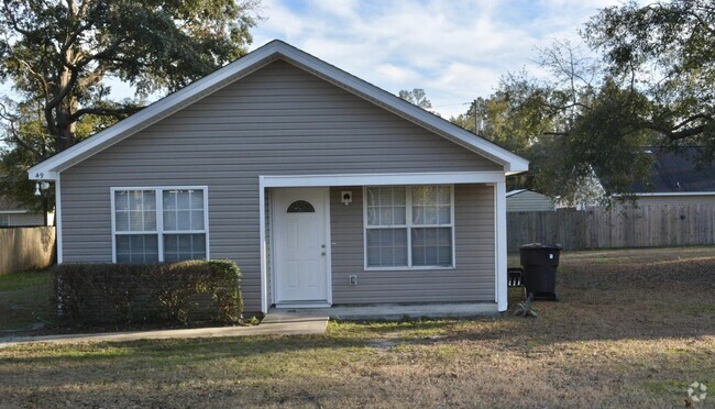 Building Photo - 49 Liberty Rd Rental