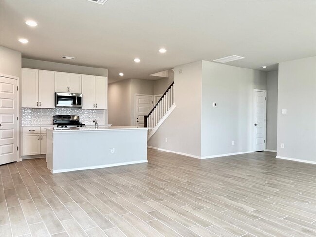 11624 Comano Dr
