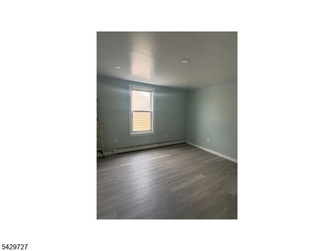 93 Highland St Unit 3