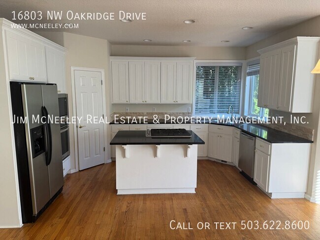 Photo - 16803 NW Oakridge Dr