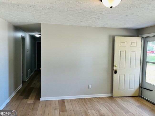 Photo - 2270 Pope Rd