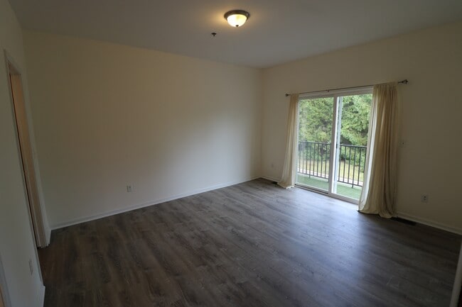 Photo - 14495 Vauxhall Dr